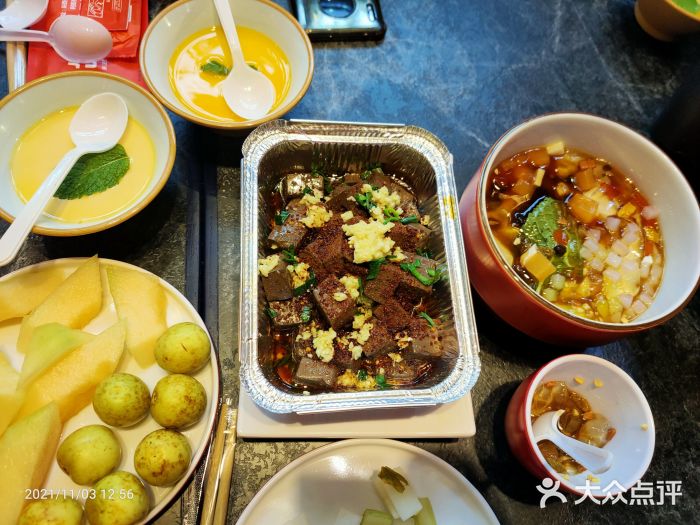 秦炉烤肉(财富中心店)陕西蒜蓉羊血图片