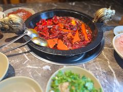 -渝大狮毛肚老火锅(遂宁万达店)