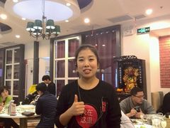-闫府私房菜(经四路万达店)