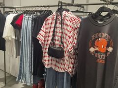 -URBAN REVIVO(欢乐海岸购物中心店)