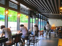 -星巴克(西藏路店)