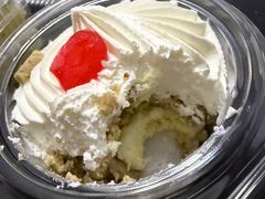 -红宝石·鲜奶小方·海派西点房(丰庄店)