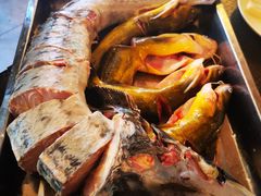 怀柔特色鲟鱼-荣德灶台鱼(圣泉寺店)