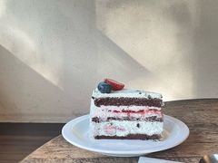 -HOLIDAY休日(后田垟巷店)