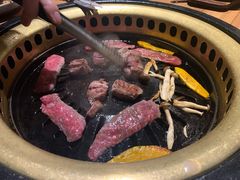 -炼火烤肉店