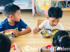 -MuaKids Garden