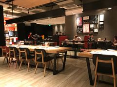 大堂-必胜客(新中纬店)