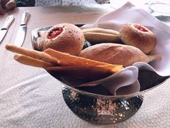 餐前面包-北京金融街丽思卡尔顿酒店·意味轩 Cepe