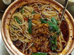 铜锅米线-88号小吃店·经典云南菜·地道纳西美食