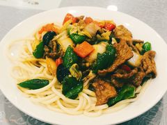-汗腾格里·风味餐厅(新疆驻京办店)