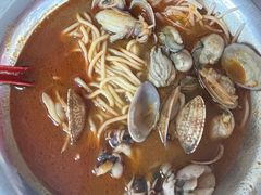 -铭辉沙嗲面(新街商业城店)