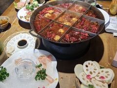 -白乐天毛肚火锅馆(南滨路店)