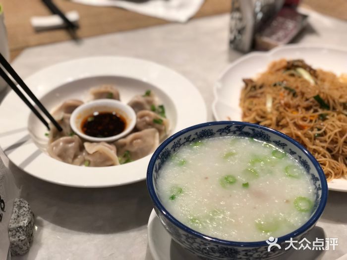 顺德联塑万怡酒店·万荟轩自助餐厅图片