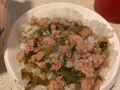 卤肉饭-陈董药炖排骨(饶河街店)