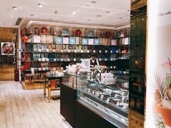 面包甜点陈列柜-VENCHI 闻绮(北京国贸商城店)