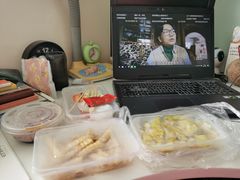 -黄师奶甜品店