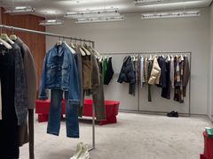 -Acne Studios(芮欧百货店)