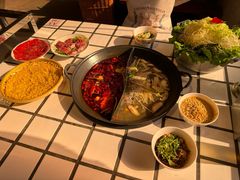 -朱光玉火锅馆(正弘城店)