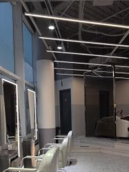-PE SALON 