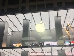 -Apple 零售店(Canton Road)