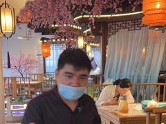 -荷塘秋月·本帮江浙菜(国权路店)