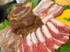-木槿花韩式炭烤·熟成肉工坊(孙文东路店)