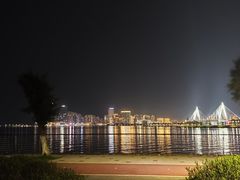 -万绿园