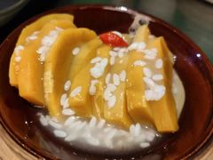 -嫩芽 ·地道重庆菜(十八梯露台夜景店)