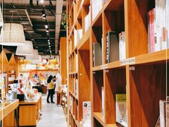 -百新书局(尚悦湾店)