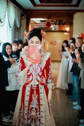 -红馆妆造(中央大街店)