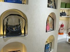 -六六奢品·vintage中古·回收二手奢侈品包包手表首饰(环球港店)