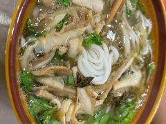 -花溪牛肉粉(八鸽岩店)