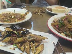 -鲁南仔·滕州炒鸡(经三路店)