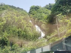 -西岭雪山大飞水景区