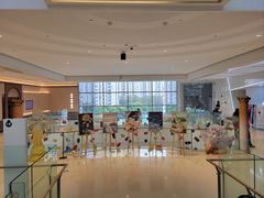 -LuOne凯德晶萃广场(徐家汇路店)