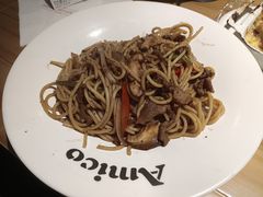 黑椒蘑菇牛柳意面-清真·艾美可餐厅(大悦汇店)