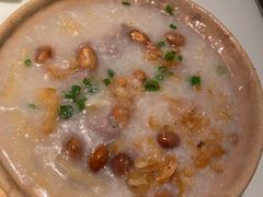 -新大咀港式茶餐厅(宝山万达店)