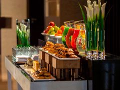 -上海龙之梦万丽酒店