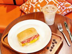 -Peet's 皮爷咖啡(东湖路手作店)