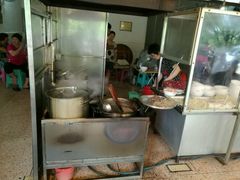 -潮镇老尾牛杂(环城西路店)