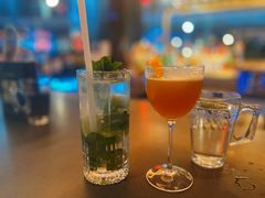 -星巴克臻选(上海合生汇1F店)