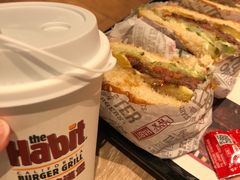 -The Habit Burger Grill 哈比特汉堡(复兴soho店)