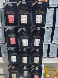 -AI艾耳·专业手工耳洞·穿孔美学馆