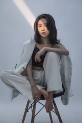 -onlygirl摄影美学馆高端定制(江滩店)