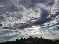 -七彩云南古滇温泉山庄