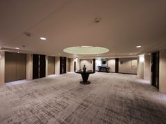 -上海波特曼丽思卡尔顿酒店
