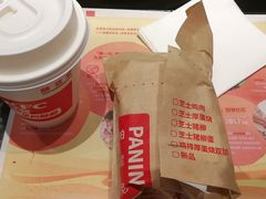 -肯德基(芳和店)