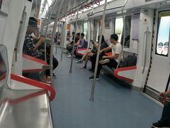 -新百广场(地铁站)