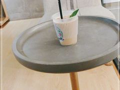 -red donkey coffee