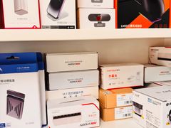 -鸿准通信科技·忠诚手机电脑维修中心(三林店)